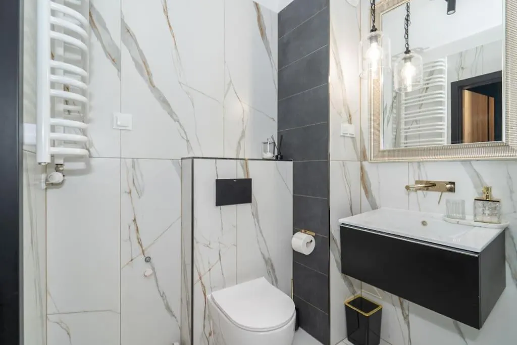 Apartment Plac Bohaterow Getta Krakow